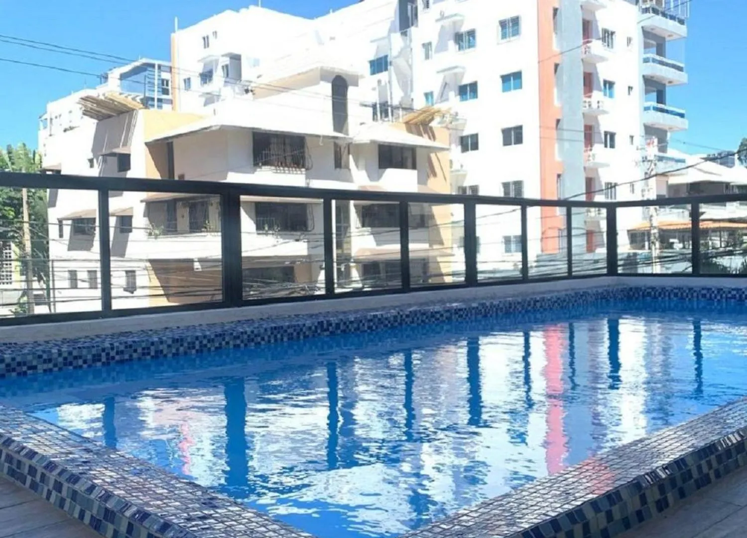 Daire Bello Apartamento En Evaristo Morales, 1 Br Santo Domingo